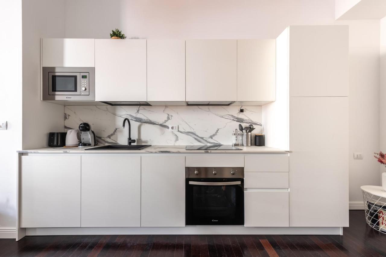 We Home - Bandello House, Corso Magenta Milano Exteriör bild